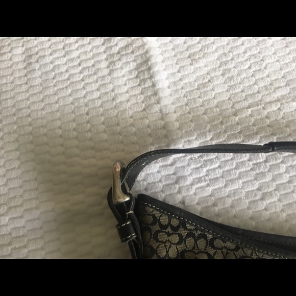 Coach Handbag - Picture 4 of 6